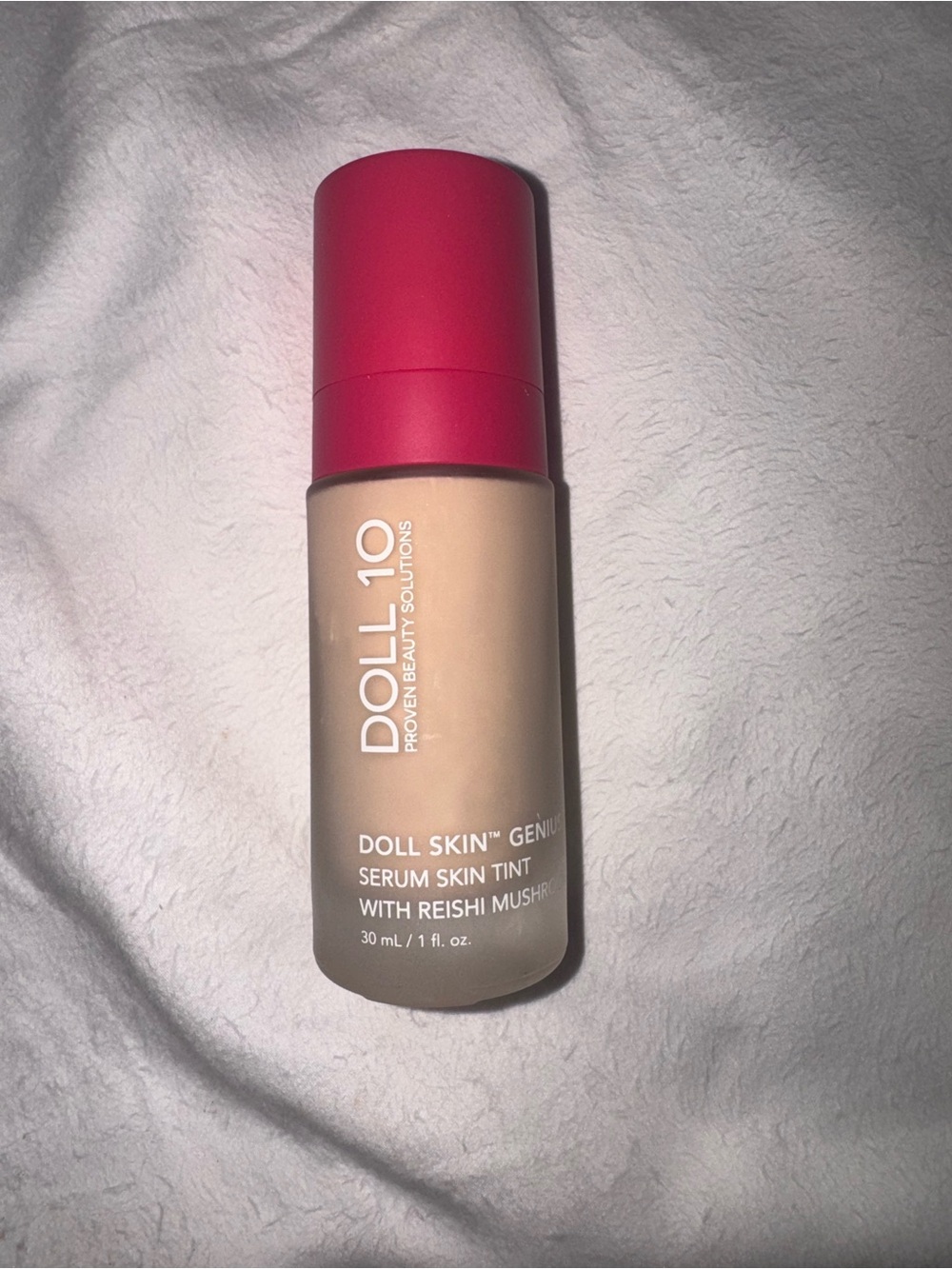 *BRAND NEW NEVER USED* Doll 10 Skin Serum Tint Foundation